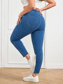 SHEIN Tall CURVE Quần jean skinny cạp cao ôm sát, co giãn, màu xanh denim dành cho nữ cỡ lớn, có túi, thích hợp cho thể thao và du lịch. Quần jean cạp cao ôm sát, dáng suông, dành cho nữ cỡ lớn, đã qua xử lý giặt, dành cho nữ. - Rửa trung bình - Xem 4