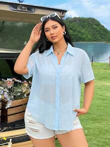 SHEIN EZwear Áo sơ mi tay ngắn màu xanh nhạt xuyên thấu, cỡ lớn, cài cúc phía trước. - Màu xanh nhạt - Xem 3