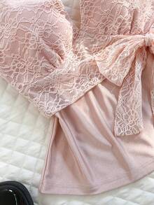 Glimmora Áo tank top ren gợi cảm cổ yếm hở lưng, thiết kế độc đáo ôm sát eo, kiểu dáng quyến rũ. - Màu Hồng baby - Xem 5