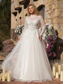Glamrae Váy cưới cỡ lớn sang trọng, thanh lịch, lãng mạn với chất liệu ren phối nhiều mảnh, tay áo xuyên thấu, eo kiểu Basque, chân váy phồng có cấu trúc, kiểu dáng dài vừa vặn. - trắng - Xem 3