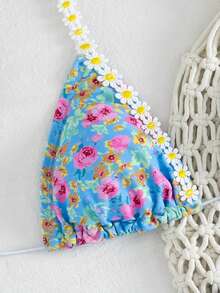 Swim Mod 新款女士优雅可爱碎花两件套比基尼套装 - 蓝色碎花三角上衣，饰有雏菊蕾丝边，系带下装，饰有雏菊贴花 - 顺滑弹力透气面料 - 可调节肩带，尽显迷人身姿，甜美夏日风情 - 夏季海滩度假、泳池派对、音乐节、婚礼、春假度假、热带之旅的完美泳装之选 - 彩色 - 查看 6