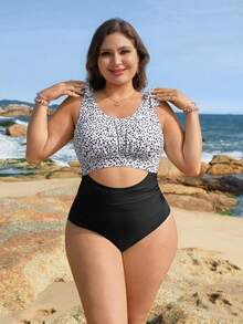 Swim Lushoire Plus Size One-Piece Swimsuit, Polka Dot & Solid Color Patchwork, Front Ruched, Vacation Beach Pool Outfit - Black and White - View 3