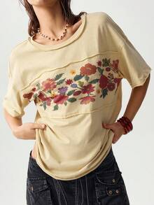 这款Bohemela女士休闲Y2K波西米亚西部音乐节风格上衣，采用复古水洗毛边做旧工艺和复古图案设计，版型舒适。既可作为夏季上衣，也可作为基础T恤，四季皆宜。无论是休闲外出、闺蜜聚会、音乐节、派对叠穿，还是居家休闲，都能轻松驾驭，尽显自由奔放、毫不费力的时尚风格。也是女士夏季穿搭的理想之选。 - 黃色 - 查看 3