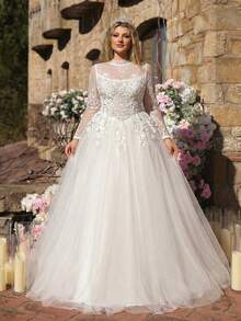 Glamrae Váy cưới cỡ lớn sang trọng, thanh lịch, lãng mạn với chất liệu ren phối nhiều mảnh, tay áo xuyên thấu, eo kiểu Basque, chân váy phồng có cấu trúc, kiểu dáng dài vừa vặn. - trắng - Xem 2