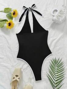 GlowEve Áo tắm nữ thời trang thường ngày gợi cảm ôm sát cổ yếm, kiểu dáng đi biển, áo liền thân phối màu đen trắng tương phản khoét rỗng. - Đen và trắng - Xem 2