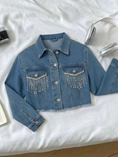 Chamarra chaqueta campera mezclilla denim dama mujer femenina vaquera holgada crop corta cómoda linda resistente bohemia bolsillos estilo casual manga larga botones metalicos colegio trabajo piedreria pedreria cristales imitación diamantes diario día noche moderna juvenil y2k aesthetic concierto musica festival EDC bahidora Vive Latino brillos barbas