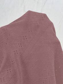 SHEIN Clasi ملابس علوية نسائية بحجم كبير ذات لون أحادي وياقة مستديرة وظهر متقاطع، مناسبة للارتداء اليومي والاستخدام المتعدد - بني مصدي - مشاهدة 3