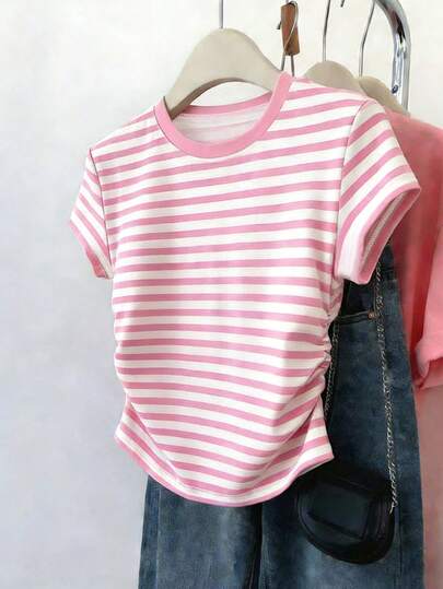 Tween Girls Classic Pink & White Striped Round Neck Side Ruched Fitted Short Sleeve T-Shirt, Suitable For Spring & Summer, Personalized Tee, Teenage Graphic Tee, Relaxed & Comfortable, Family Outing Season, Elegant Wear, Back To School Essential, Home Refresh, Easy To Wear, Casual Sports, Basic Item, Daily Kids Fashion