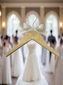SHEIN 1 Móc treo đồ bằng gỗ đính ruy băng ngọc trai giả - Móc treo đồ cưới cho cô dâu, Móc treo quần áo nhẹ, Quà tặng thanh lịch cho cô dâu, cặp đôi mới cưới, Trang trí đám cưới - Màu be - Xem 7