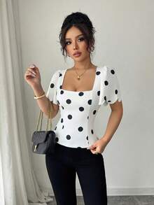Elenzga Áo croptop nữ thời trang chấm bi Pháp tay cánh hoa, áo thun ôm dáng cổ vuông tay phồng thanh lịch, áo kiểu dễ thương cho nữ, áo tay ngắn, áo tay phồng, áo chấm bi đen trắng, áo chấm bi nữ, trang phục chấm bi nữ, áo chấm bi cho nữ, quần áo chấm bi cho phụ nữ, áo tay phồng, trang phục nữ. - trắng - Xem 5