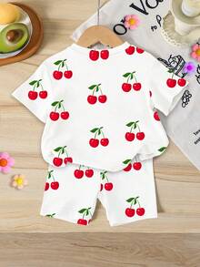 SHEIN 1 Set Toddler Girls' Sweet Cute Cherry Fruit Pattern Vacation Style Printed Short Sleeve Round Neck T-Shirt And Shorts Suitable For Spring To Summer - Multicolor - View 2