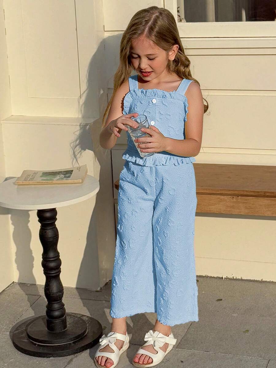 SHEIN Elladie kids 女童淺藍色針織兩件套,無袖荷葉邊細肩帶短版上衣與鬆緊腰寬腿褲套裝,紋理夏日套裝 - 淺藍色 - 查看 1