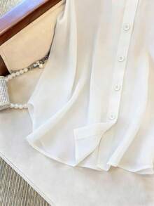 GlowEve Coffee Brown Sleeveless Casual Loose Pleated Shoulder Blouse For Women - White - View 4