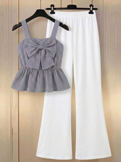 Conjunto de camiseta de tirantes con lazo a rayas y pantalones acampanados para adolescentes, conjunto de 2 piezas con camiseta de tirantes a rayas con encaje y pantalones blancos, estilo casual y dulce adecuado para uso diario, escuela y otras ocasiones