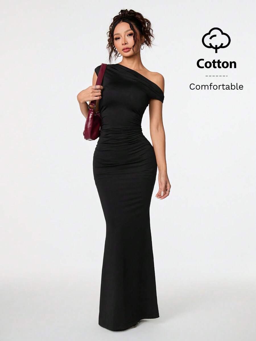 SHEIN PETITE 不对称超长鱼尾连衣裙，舒适棉质面料，适合夏季日常约会、旅行、派对、优雅女士外出、夜店活动、宴会等场合。 - 黑色 - 查看 1