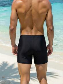 Manfinity Swimmode Quần bơi nam in họa tiết hoa dâm bụt, quần bơi bó sát phối nhiều mảnh vải, thích hợp cho bơi lội và mặc thư giãn ở hồ bơi. Quần bơi nam có lớp lót nén, nhanh khô. Quần bơi Hawaii màu đen, quần bơi họa tiết hoa, quần bơi nam họa tiết hoa đen trắng, đồ bơi nam đi biển. - Đen và trắng - Xem 2