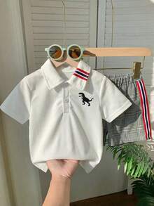 SHEIN 男童夏季套装，儿童Polo衫，新款男童校园风短袖T恤，夏季服装 - 彩色 - 查看 3