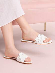 CUCCOO DOLLMOD Ladies White Flower Comfortable Flat Sandals, Sweet Style Flower Flat Sandals Spring Shoes - White - View 2