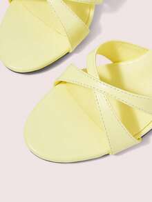 CUCCOO DOLLMOD Women Shoes Light Yellow Spring And Summer New Round Toe Low Heel Temperament Simple Commuter Women's Dew Heel Sandals - Yellow - View 5