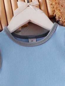 Genkimix Kids 2026春夏新款柔软舒适面料时尚单品，SS26度假旅行必备，女童休闲针织黑色上衣+卡其色裤子两件套，儿童舒适日常服装 - 藍色 - 查看 10