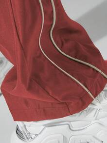 Manfinity Hypemode Men's Long Dark Red Sporty Wide Leg Woven Fabric Pants With Lettering Detail And Pockets - Dark Red - View 7