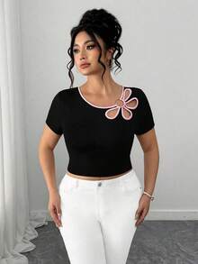 Elenzga Plus Size Elegant Contrast Trim Hollow Out Round Neck Short Sleeve Fitted T-Shirt, Summer - Black - View 4