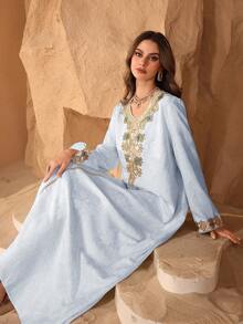 Al Najma Áo Kaftan thêu hoa phối sequin jacquard. - Màu xanh lam - Xem 7