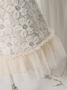 SHEIN Tween Girls White Floral Embroidered Mesh Patchwork Princess Dress,Elegant Summer Holiday A-Line Formal Gown,Wedding Guest Outfit For Al-Adha - Champagne - View 7
