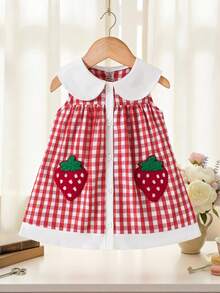 SHEIN Playful Pals Áo khoác cardigan mùa hè mới cho bé gái, cổ Peter Pan kẻ caro, đính họa tiết dâu tây 3D, kiểu dáng công chúa ngọt ngào, dễ thương, phù hợp cho cả đi làm và sinh hoạt hàng ngày. - Đỏ - Xem 5