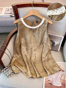 GlowEve CURVE 大码女式宽松圆领珍珠缎带设计奢华金属质感休闲背心，适合日常穿着、夏季及假日派对。 - 杏色 - 查看 1
