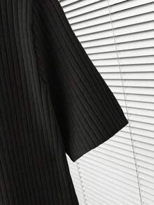 SHEIN Franclia 新款夏季休闲宽松百搭简约优雅柔软Polo衫，适合办公室、工作、通勤等场合，金属纽扣设计，修身剪裁，款式简洁大方，男女皆宜，极简女式开衫 - 黑色 - 查看 5