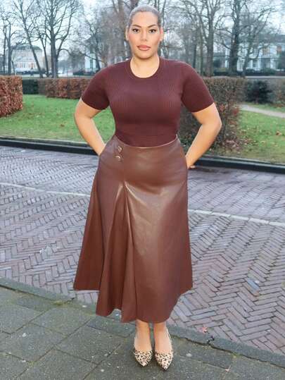 MelDlgn 大码女式纯色圆领短袖荷叶边下摆休闲针织上衣