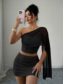 Selianne Conjunto de 2 piezas de falda mini ajustado fruncida en la cintura y top bandeau de malla transparente sexy para el verano - Negro - Ver 7