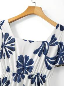GlowEve Women's Blue & White Printed Square Neck Short Sleeve Cinched Waist Backless A-Line Long Dress, Casual Chic Commute Elegant Sexy Fashion Versatile Gentle Romantic Sweet Date Vintage Beach Holiday Summer New - Multicolor - View 5