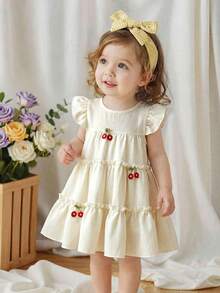 SHEIN Vintaside Kids 一件女婴舒适时尚优雅纯色圆领连衣裙，饰有可爱樱桃图案和荷叶边下摆，基本款设计，柔软喇叭袖，适合春夏各种场合，如上学、旅行、度假等。 - 彩色 - 查看 6