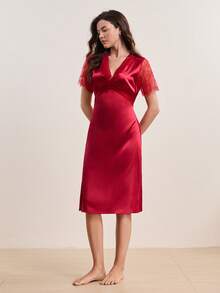 SilkySpell 对比色蕾丝缎睡衣 Luxeloungewear - 酒紅色 - 查看 7