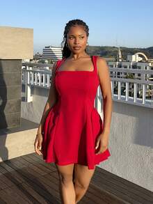 Tyla Gomez 女式纯红色迷你 A 字形泡泡袖方领优雅收腰摇摆圣诞约会派对连衣裙，秋冬 - 紅色 - 查看 6