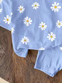 SHEIN Bộ đồ thể thao tối giản thường ngày cho bé gái, gồm áo thun cổ tròn tay ngắn dáng rộng và quần short bó sát, thích hợp cho mùa xuân/hè. - Nhiều màu - Xem 6