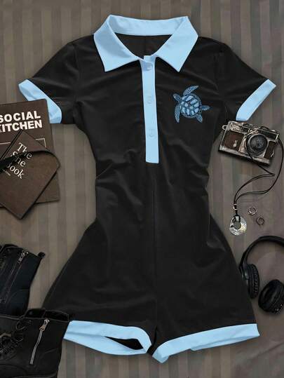 SHEIN EZwear Black & Light Blue Patchwork Women's Jumpsuit, Suitable For Summer, Turtle Print, Retro Casual Style For Beach, Music Festival, Vacation, Showcasing Miami Girl Vibe, Ideal For Back To School And Spring/Summer Wear. This Polo Blue Decorated Jumpsuit/Turtle Print Jumpsuit/Blue Jumpsuit/Summer Top Is The Perfect Choice For Back To School Season And Autumn/Winter.