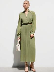 Aveloria Modichic Elegant & Chic V-Neck Collared Long Sleeve Dress With Metal Button Waist Decor And Pleated Hem, Versatile For Work And Everyday Wear - Green - View 6