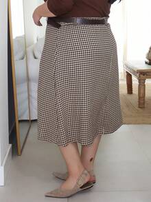 Pretty and Ole Chân váy xếp ly chữ A họa tiết caro cổ điển cỡ lớn - màu nâu - Xem 5