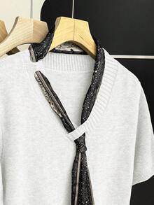 Franclia Áo kiểu vintage mới, dáng rộng, cổ chữ V, tay ngắn, thiết kế xếp lớp, phù hợp cho công sở và đi làm, kiểu dáng tối giản Hàn Quốc, thắt nơ bất đối xứng, chất liệu dệt kim màu trung tính, thích hợp cho công việc. - trắng - Xem 4
