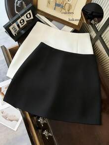 Franclia 优雅纯色半身裙，适合商务、通勤、浪漫复古、休闲街头风、约会、用餐、度假和聚会等场合。时尚性感的侧开衩设计，是春夏的理想之选。 - 黑色 - 查看 2