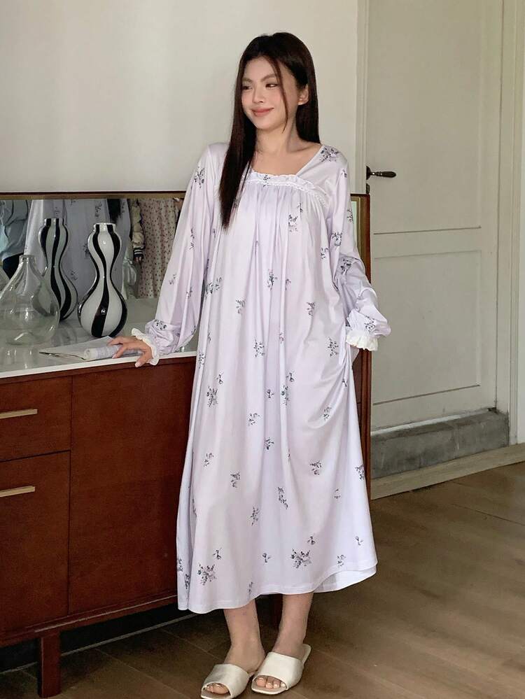 Dazy Plus Plus Size Women's Loose Ditsy Floral Square Neck Long Sleeve Nightgown, Elegant Spring/Autumn Sleepwear