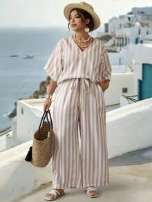 Parysyn 大码梭织休闲度假条纹夏季两件套 女士条纹两件套 女士休闲两件套 女士夏季家居服套装 女士裤装两件套 夏季度假套装 女士夏季套装 女士夏季套装 女士度假套装 女士度假套装 两件套休闲套装 女士夏季套装 希腊度假套装 女士两件套休闲装 - 卡其色 - 查看 5