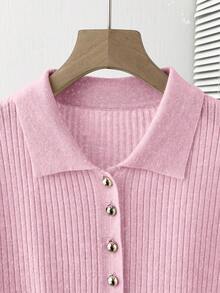 SHEIN Franclia 新款夏季休闲宽松百搭简约优雅柔软Polo衫，适合办公室、工作、通勤等场合，金属纽扣设计，修身剪裁，款式简洁大方，男女皆宜，极简女式开衫 - 粉色 - 查看 6