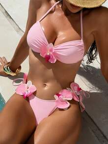 Swim SXY 新款露背系带上衣搭配低腰系带下装，饰有3D立体花卉图案，适合海滩度假。 - 粉色 - 查看 5