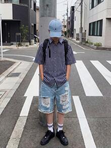 SHEIN 男童做旧牛仔短裤，Y2K学院风，时尚街头风，修身剪裁，浅蓝色水洗，休闲日常穿着，舒适纯棉面料，适合上学和通勤。 - 淺色水洗藍 - 查看 6
