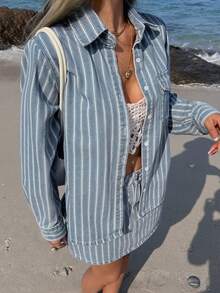 DAZY Bộ đồ nữ gồm áo sơ mi kẻ sọc và chân váy denim, thích hợp cho mùa xuân và mùa hè. - Rửa trung bình - Xem 6