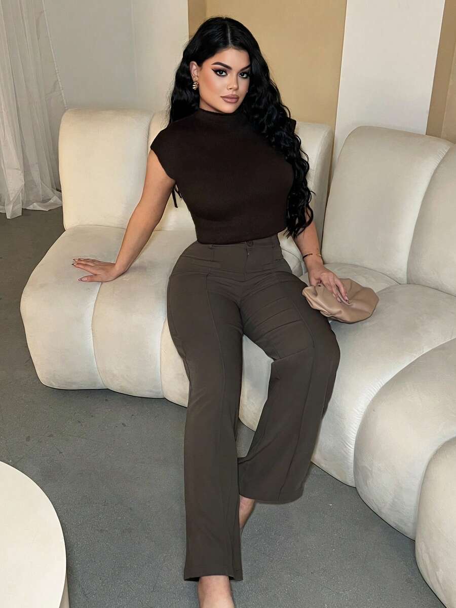 Dayanna Comas 高腰直筒褲 - 咖啡棕 - 查看 1